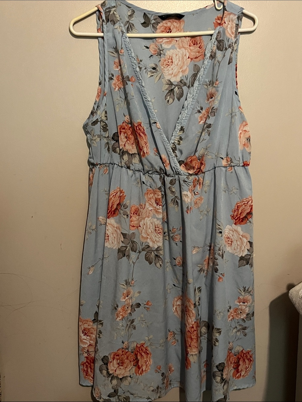 SHEIN Light Blue Floral Wrap Midi Dress